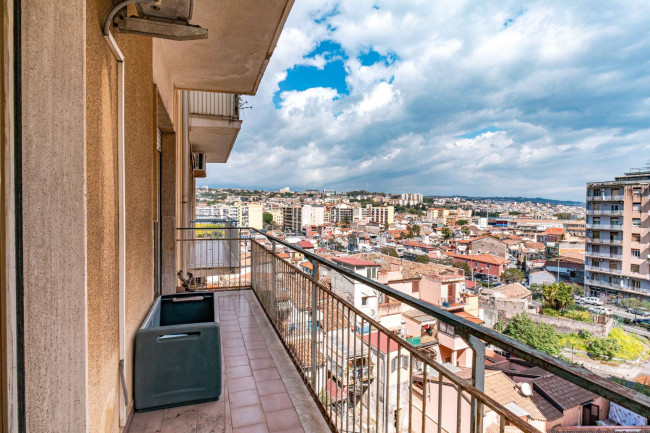 Appartamento in vendita a Catania Viale M. Rapisardi - Lavaggi