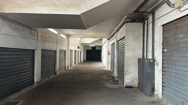 Box o garage in vendita a Catania Viale M. Rapisardi - Lavaggi