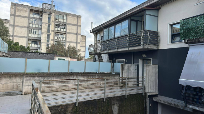 Appartamento in vendita a Catania Viale M. Rapisardi - Lavaggi