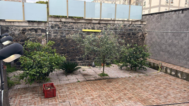 Appartamento in vendita a Catania Viale M. Rapisardi - Lavaggi