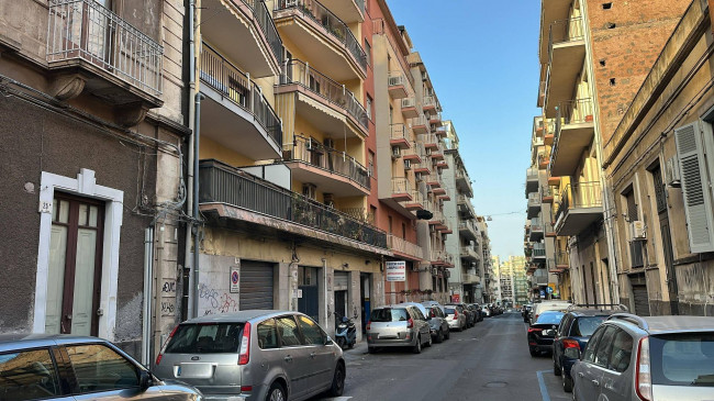 Appartamento in vendita a Catania Lincoln/Corso Delle Province/Imbriani