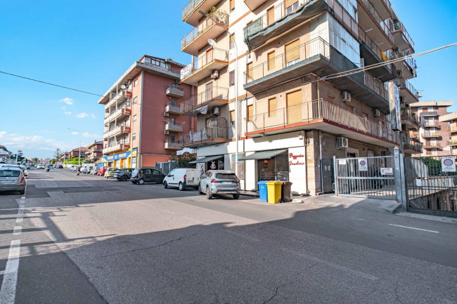 Appartamento in vendita a Catania Viale M. Rapisardi - Lavaggi