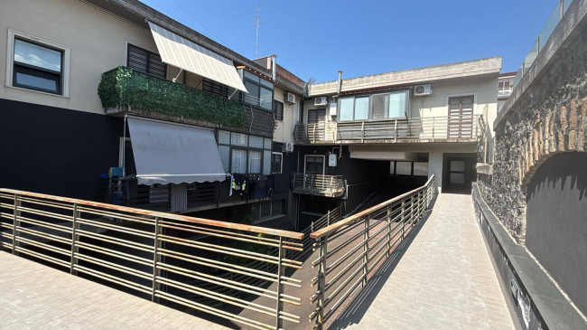 Appartamento in vendita a Catania Viale M. Rapisardi - Lavaggi