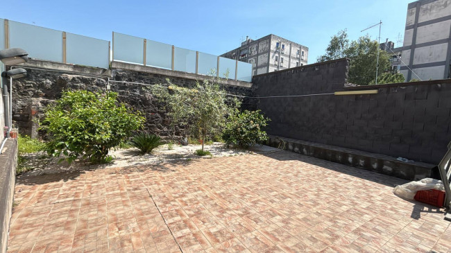 Appartamento in vendita a Catania Viale M. Rapisardi - Lavaggi