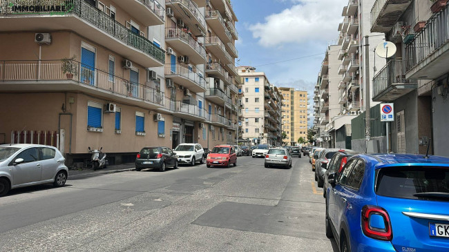 Appartamento in vendita a Catania Viale M. Rapisardi - Lavaggi