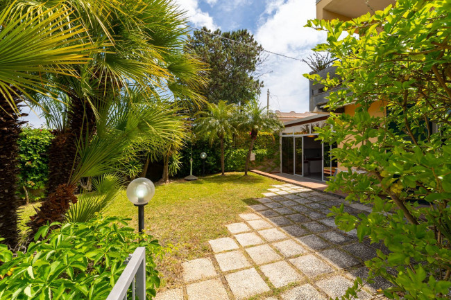 Appartamento in vendita a Augusta Costa Saracena