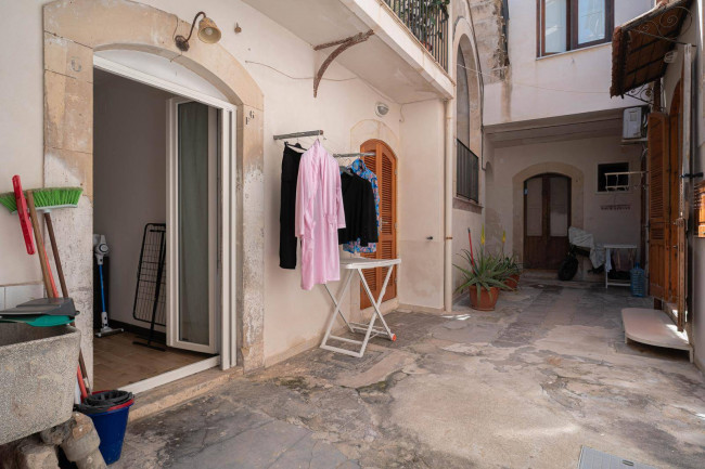Appartamento in vendita a Siracusa Ortigia