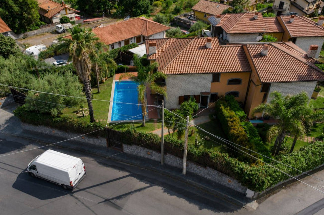 Villa in vendita a Trecastagni 