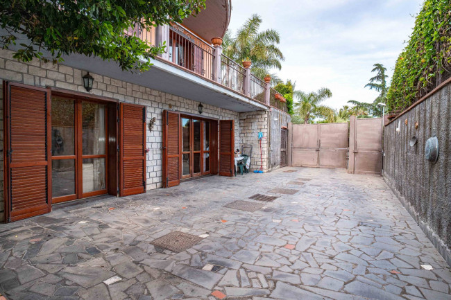 Villa in vendita a Trecastagni 