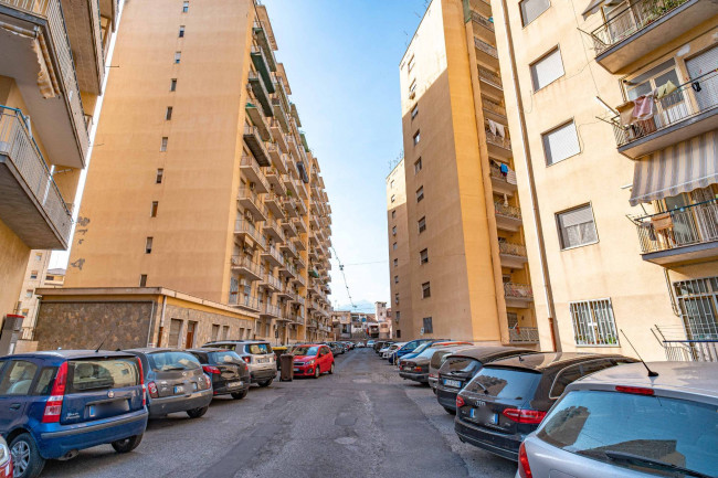 Appartamento in vendita a Catania Viale M. Rapisardi - Lavaggi