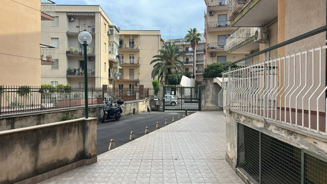 Appartamento in vendita a Catania Vulcania