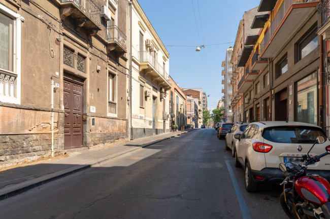 Appartamento in vendita a Catania Corso Italia / Tribunale