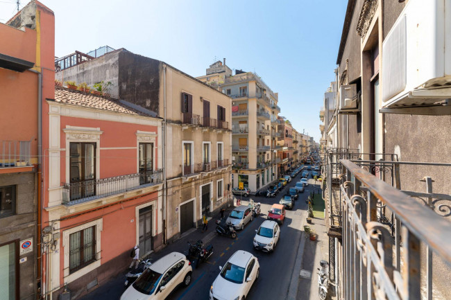 Appartamento in vendita a Catania Corso Italia / Tribunale