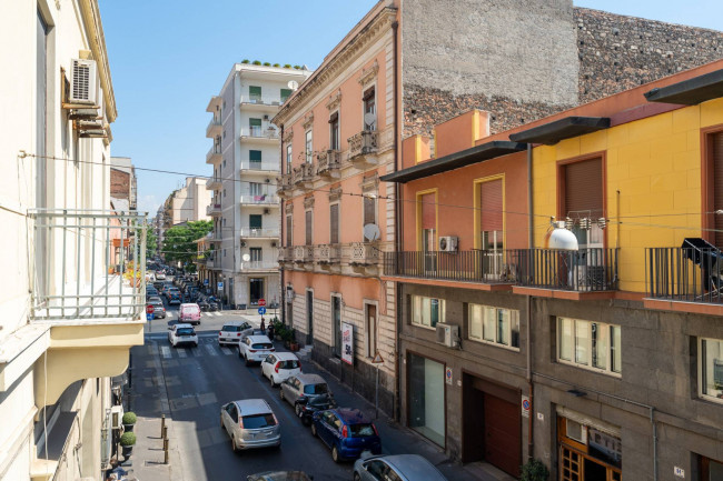Appartamento in vendita a Catania Corso Italia / Tribunale