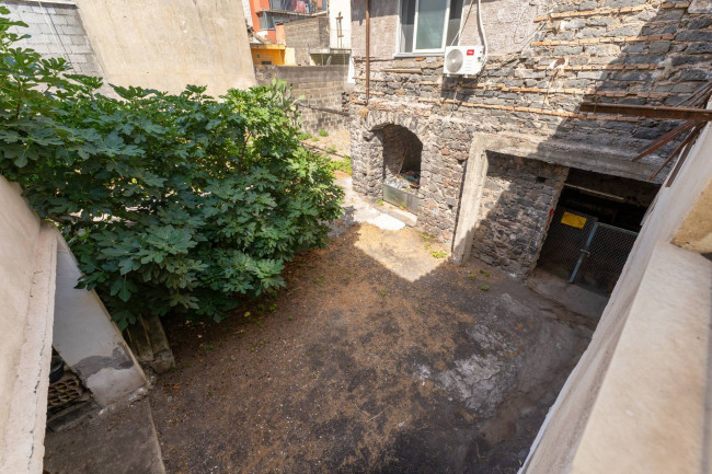 Casa singola in vendita a Catania Via P. Nicola - Picanello