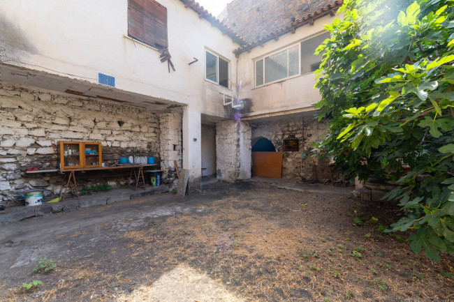 Casa singola in vendita a Catania Via P. Nicola - Picanello