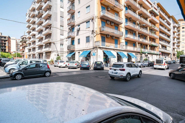 Appartamento in vendita a Catania Viale M. Rapisardi - Lavaggi