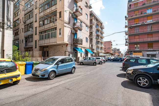 Appartamento in vendita a Catania Viale M. Rapisardi - Lavaggi