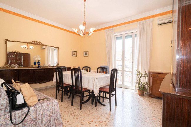 Appartamento in vendita a Catania Viale M. Rapisardi - Lavaggi
