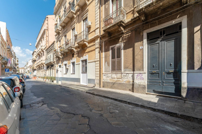 Appartamento in vendita a Catania Zona centro