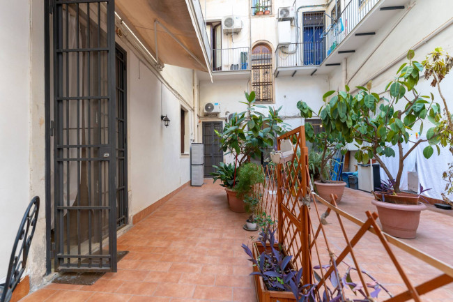 Appartamento in vendita a Catania Zona centro