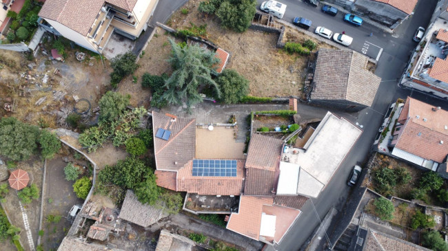 Villette a schiera in vendita a Nicolosi 