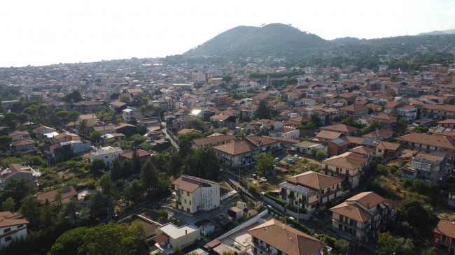 Villette a schiera in vendita a Nicolosi 