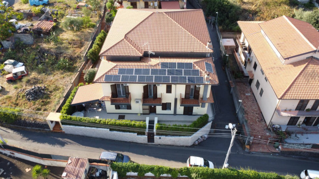 Villette a schiera in vendita a Nicolosi 