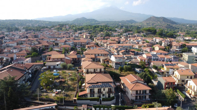 Villette a schiera in vendita a Nicolosi 
