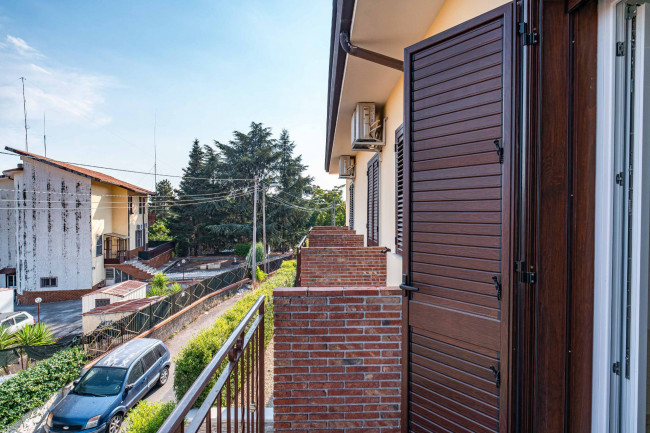 Villette a schiera in vendita a Nicolosi 