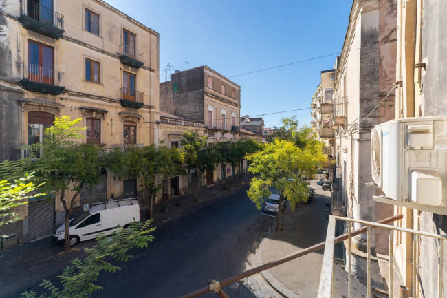 Appartamento in vendita a Catania Zona centro