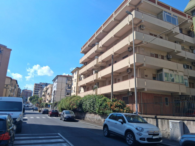Appartamento in vendita a Catania Lincoln/Corso Delle Province/Imbriani