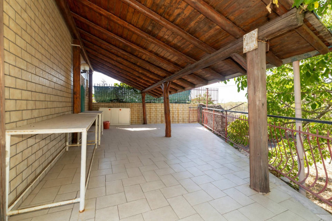 Casa singola in vendita a Nicolosi 