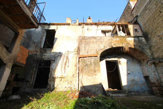 Casa singola in vendita a Casapesenna