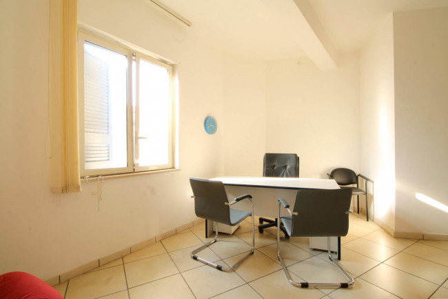 Studio/Ufficio in affitto a San Cipriano d'Aversa