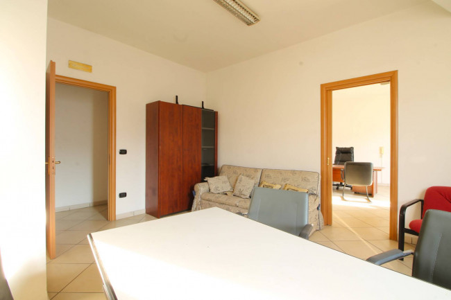 Studio/Ufficio in affitto a San Cipriano d'Aversa