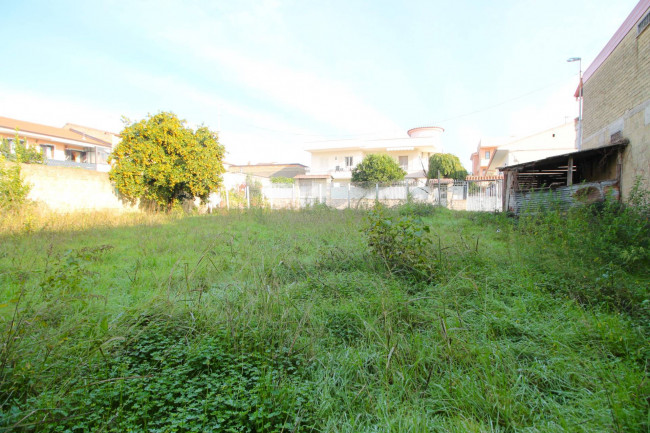 Terreno edificabile in vendita a Frignano