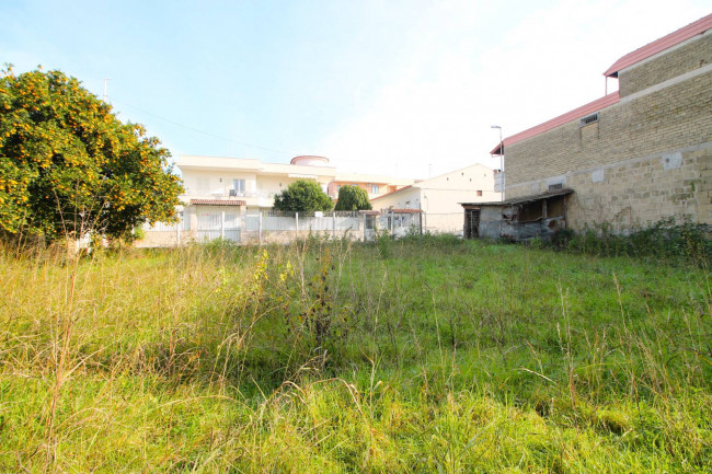 Terreno edificabile in vendita a Frignano