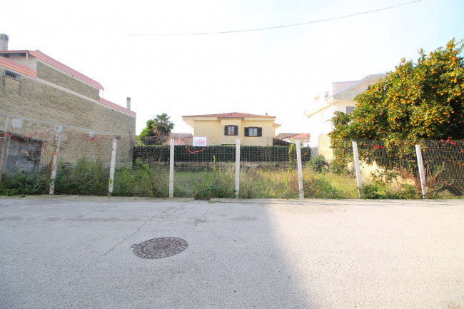 Terreno edificabile in vendita a Frignano