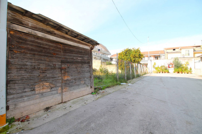 Terreno edificabile in vendita a Frignano