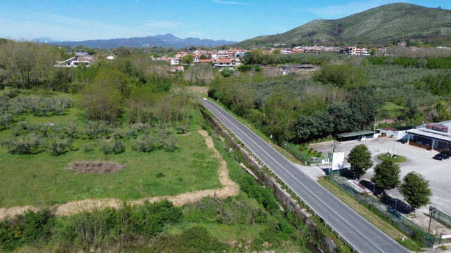 Terreno edificabile in vendita a Calvi Risorta