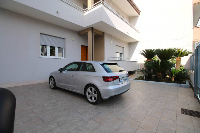 Villa in vendita a Casapesenna