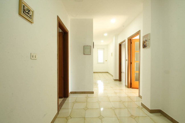 Villa in vendita a Casapesenna