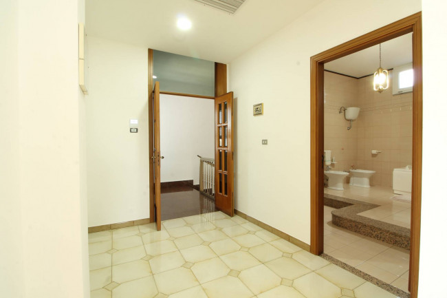 Villa in vendita a Casapesenna