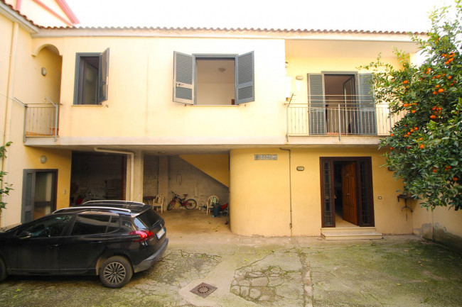 Appartamento in affitto a Parete