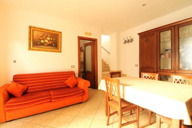 Appartamento in affitto a Parete