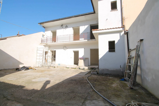 Villa in vendita a Trentola-Ducenta