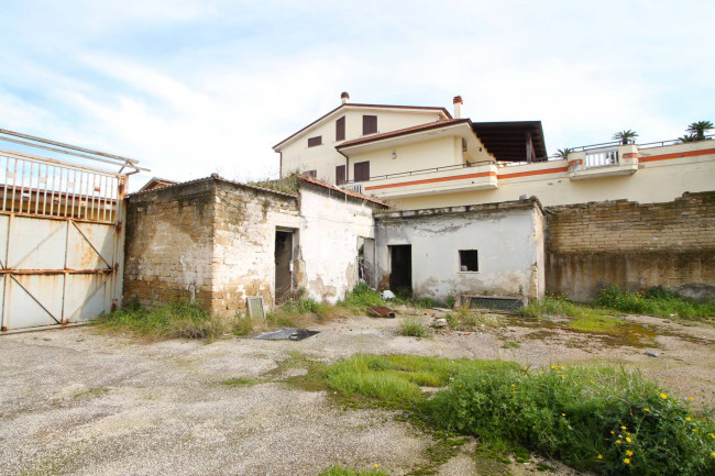 Casa singola in vendita a Casapesenna