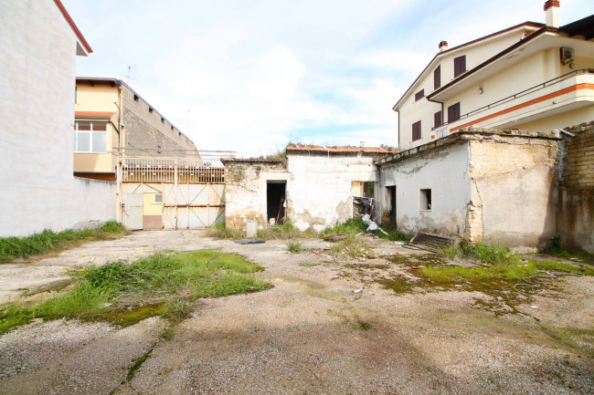 Casa singola in vendita a Casapesenna