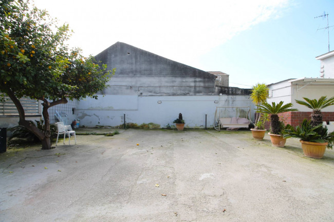 Casa singola in vendita a Villa Literno